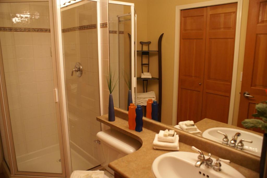 Whistler Superior Properties Zimmer foto
